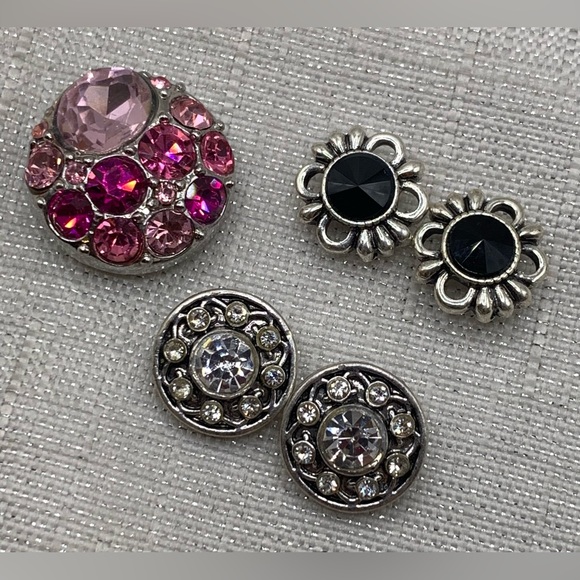 💗Beautiful Ginger Snaps & Co. Snap Button Earrings - 13 mm Petite Charms - Picture 7 of 7